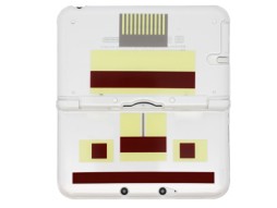 画像集#004のサムネイル/ファミコンを彷彿とさせるデザインの3DS LL用クリアケースが6月3日に発売