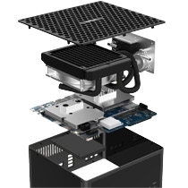 画像ギャラリー No.003のサムネイル画像 / GTX 1080とi7-6700を液冷するZOTAC製ベアボーン「MAGNUS EN1080」が発売