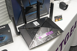 NETGEAR11adбΥޡ̵LAN롼Nighthawk X10 R9000פȯɽ11ac Wave2бΥƥ