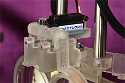 ���������꡼ No.009�Υ���ͥ������ / ��SIGGRAPH�ϴ�¸��VR HMD�ǤϤǤ��ʤ���ᴶ��ɽ�����ǽ�Ȥ���ֲ��Ѿ����б�HMD�פ�NVIDIA�֡������θ����Ƥߤ�