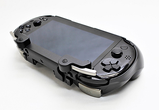 画像ギャラリー No.003のサムネイル画像 / MHWプレーヤーに朗報? 上越電子工業のPS Vita PCH-2000用グリップカバーが販売再開