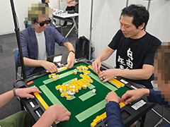 AR���饹�ȥ��ޡ��ȥե����AI���Τ��פ򥢥�����!? �ꥢ������˱�Ф�Ťͤ�֥����ѡ�AI����פ��θ����Ƥߤ���TGS2025��