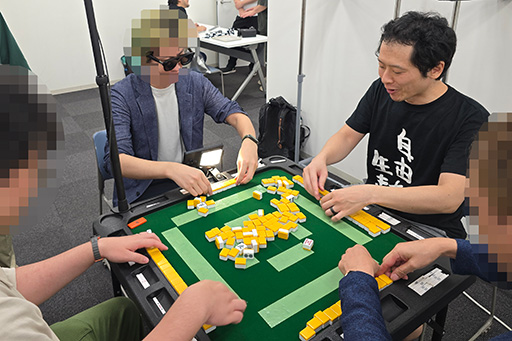 ���������꡼ No.012�Υ���ͥ������ / AR���饹�ȥ��ޡ��ȥե����AI���Τ��פ򥢥�����!? �ꥢ������˱�Ф�Ťͤ�֥����ѡ�AI����פ��θ����Ƥߤ���TGS2025��