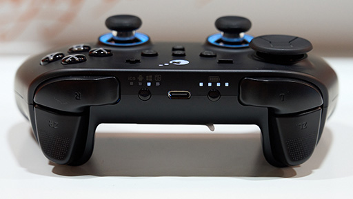 ���������꡼ No.010�Υ���ͥ������ / �ȼ����Ѥ�Bluetooth�Ǥ����ٱ��Gulikit�ο������ѥåɤ˿���Ƥ�����TGS��ȯɽ����TMR���ƥ��å���ܥ�ǥ����Ϫ��TGS2025��