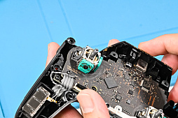 画像ギャラリー No.036のサムネイル画像 / 壊れたゲーム機器を,ご近所で直す選択肢――今まであんまり目に入ってなかった「ゲームホスピタル」で修理してもらった