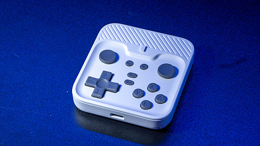 画像ギャラリー No.007のサムネイル画像 / 実機ボタンの操作感を完全再現するための小型パッド「abxylute M4」でスマホを携帯ゲーム機に早変わり