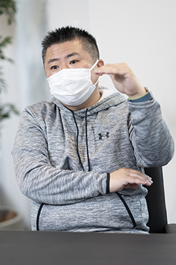 ���������꡼ No.010�Υ���ͥ������ / SNK����2�϶ȴ����ܻؤ��Τϡ��������Х�Top10�Υѥ֥�å��㡣���Υ����ޥ�Ȥʤ�3̾�ˡ�����SNK�κ��Ȥ��줫���ʹ���Ƥߤ�