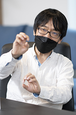 ���������꡼ No.013�Υ���ͥ������ / SNK����2�϶ȴ����ܻؤ��Τϡ��������Х�Top10�Υѥ֥�å��㡣���Υ����ޥ�Ȥʤ�3̾�ˡ�����SNK�κ��Ȥ��줫���ʹ���Ƥߤ�