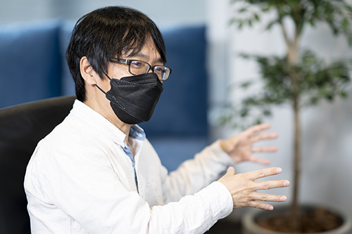 ���������꡼ No.021�Υ���ͥ������ / SNK����2�϶ȴ����ܻؤ��Τϡ��������Х�Top10�Υѥ֥�å��㡣���Υ����ޥ�Ȥʤ�3̾�ˡ�����SNK�κ��Ȥ��줫���ʹ���Ƥߤ�