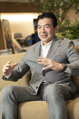 画像ギャラリー No.003のサムネイル画像 / 「10年で世界のTop10」は決して簡単ではないけれど,一緒にチャレンジしてくれる人にぜひ来ていただきたい―――挑戦を経験にする松原健二氏は,新生SNKをどのように動かしていくのか