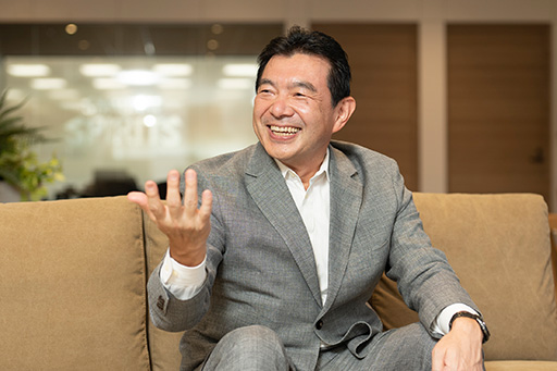 画像ギャラリー No.013のサムネイル画像 / 「10年で世界のTop10」は決して簡単ではないけれど,一緒にチャレンジしてくれる人にぜひ来ていただきたい―――挑戦を経験にする松原健二氏は,新生SNKをどのように動かしていくのか