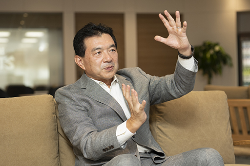 画像ギャラリー No.018のサムネイル画像 / 「10年で世界のTop10」は決して簡単ではないけれど,一緒にチャレンジしてくれる人にぜひ来ていただきたい―――挑戦を経験にする松原健二氏は,新生SNKをどのように動かしていくのか