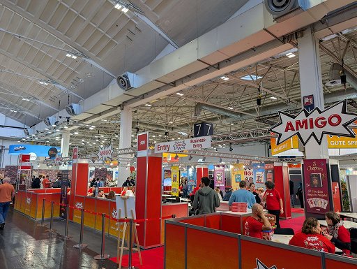 画像ギャラリー No.002のサムネイル画像 / 大幅にボリュームアップしたSPIEL'25。ドイツゲーム賞銅賞は林 尚志氏「ボムバスターズ」が受賞