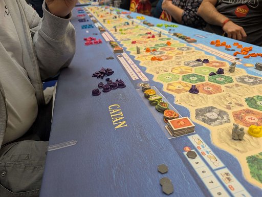 画像ギャラリー No.049のサムネイル画像 / 大幅にボリュームアップしたSPIEL'25。ドイツゲーム賞銅賞は林 尚志氏「ボムバスターズ」が受賞